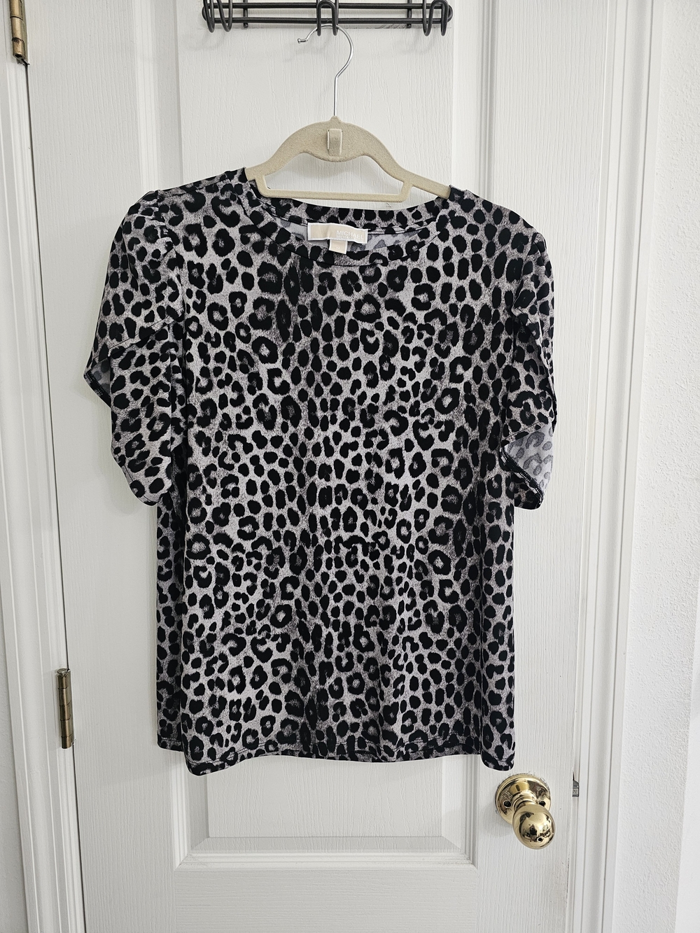 Michael Kors Gray and Black Leopard Short Sleeve Tee